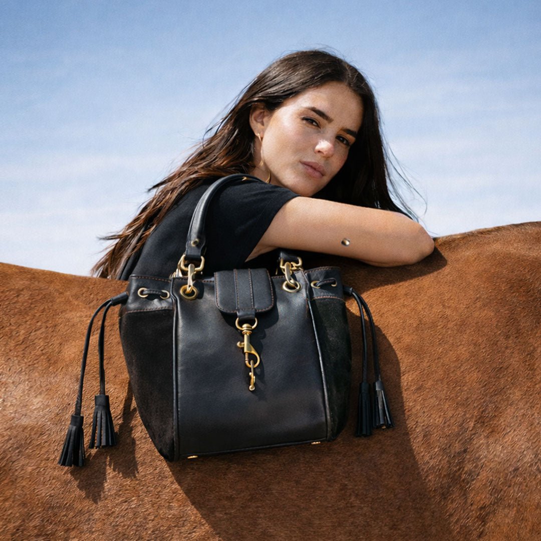 Cassidy - Luxury Leather Bucket Handbag in Black