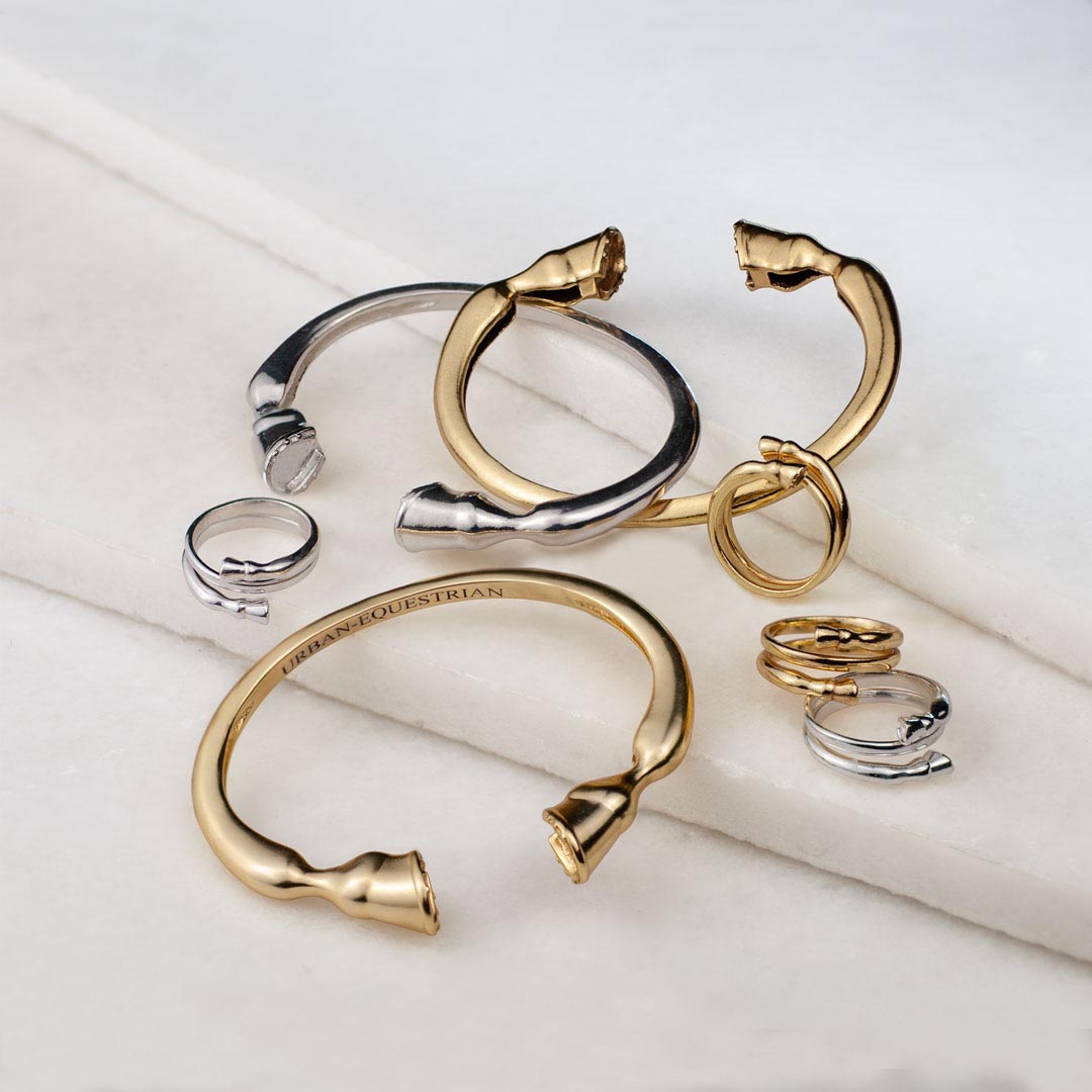 Cavallo - Horseshoe Equestrian Necklace in Gold