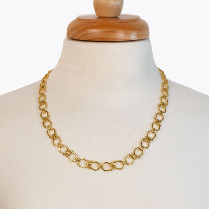 Chapelle - Horseshoe Link Earring in Gold