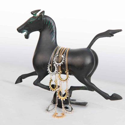 Anola - Diamond Cut Horseshoe Necklace in Gold