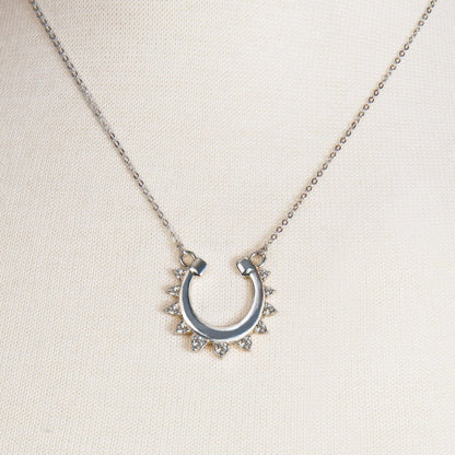 Anola - Diamond Cut Horseshoe Necklace in Silver