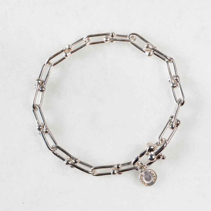 Bellamy - Horseshoe Link Earring in Silver