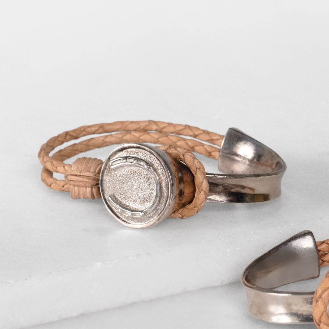 Bosal - Leather laced Horseshoe Bracelet in Natural and Silver