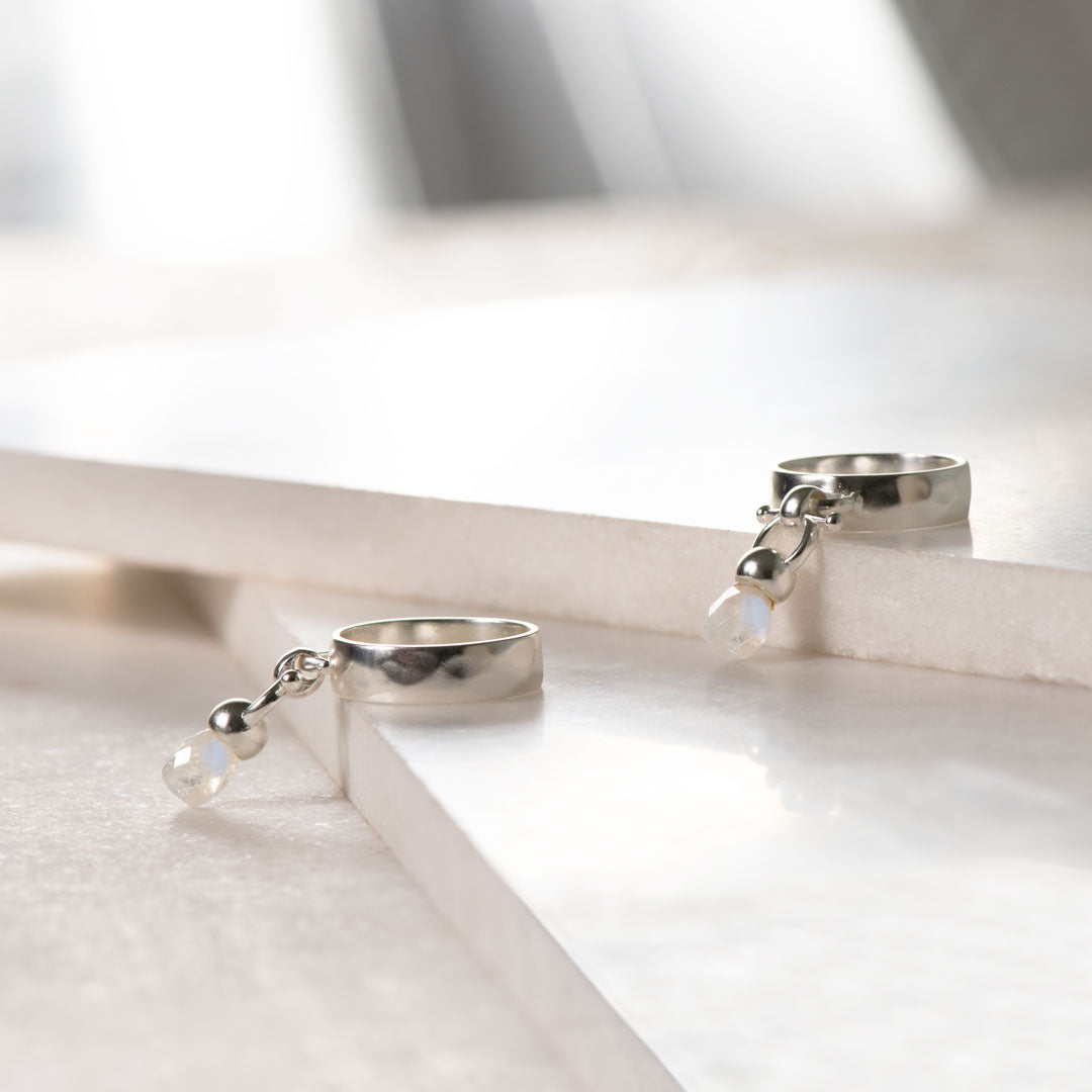 Brio - Moonstone Horse Bit Equestrian Ring in Silver