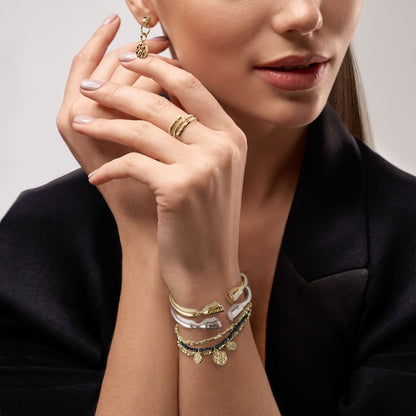 Cavallo - Moissanite Horses Hoof Necklace in Gold