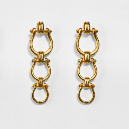 Chapelle - Horseshoe Link Equestrian Bracelet in Gold
