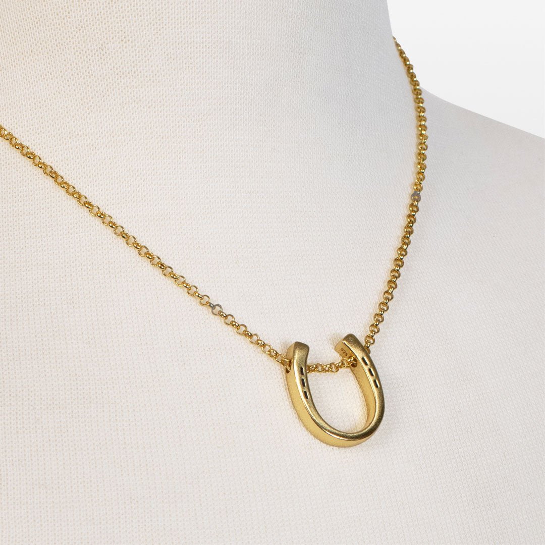 Classique - Equestrian Horseshoe Necklace in Gold