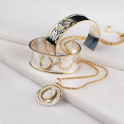Cody - Double Sided T-Bar Horseshoe Charm Necklace