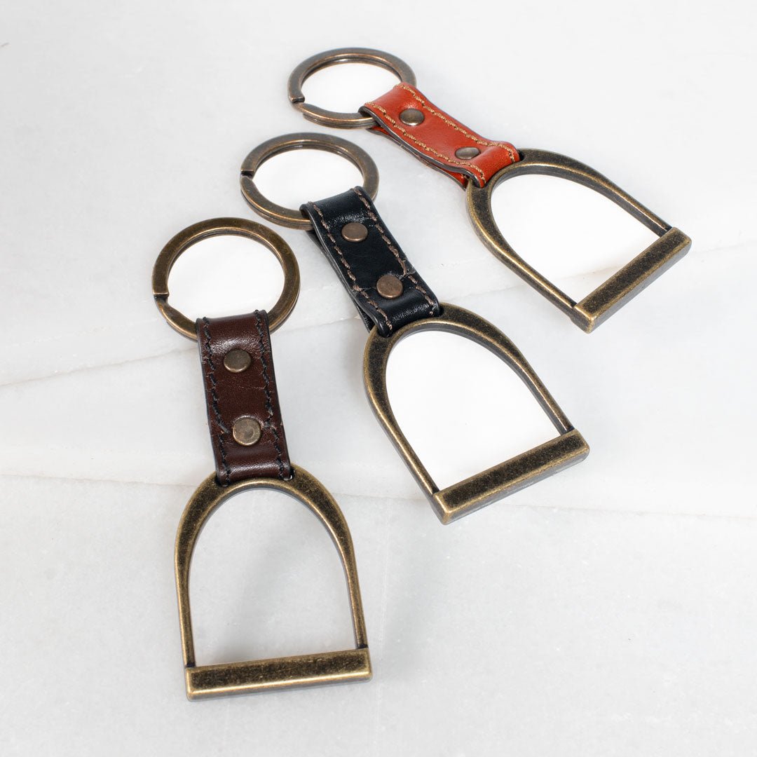 Conroy - Horse Stirrup Keychain in Deep Brown