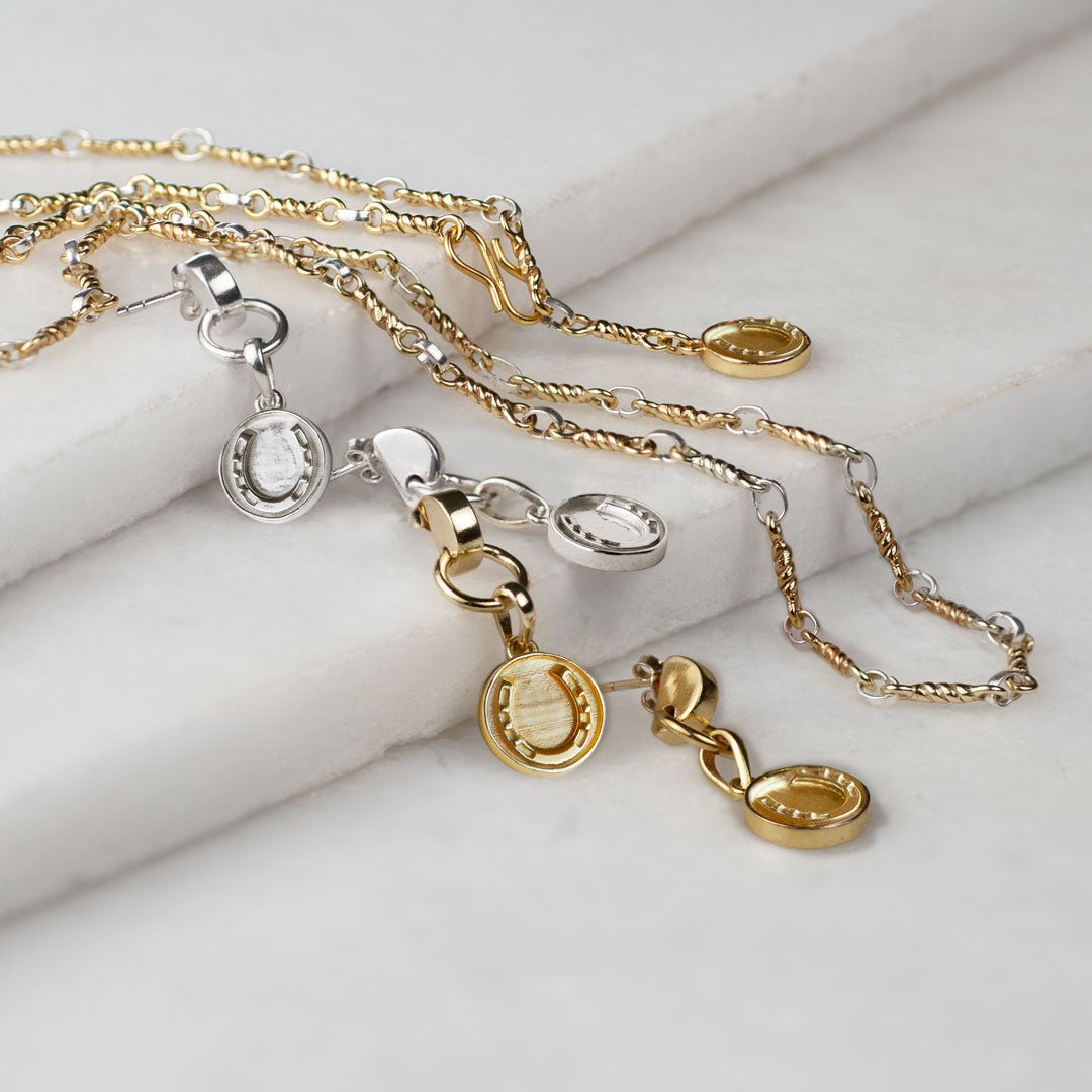 Dorado - Horseshoe Coin Earring in Gold