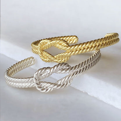 Lariat "Love Me Knot" - Twisted Rope Bracelet in Silver