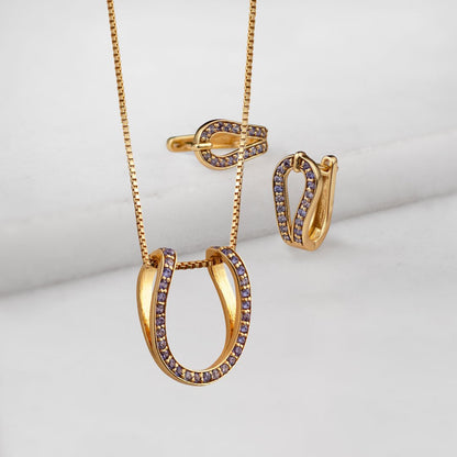 Levade - Violet Moissanite Equestrian Horseshoe Ring in Gold