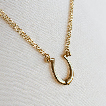 Omega - Equestrian Horseshoe Necklace in Gold