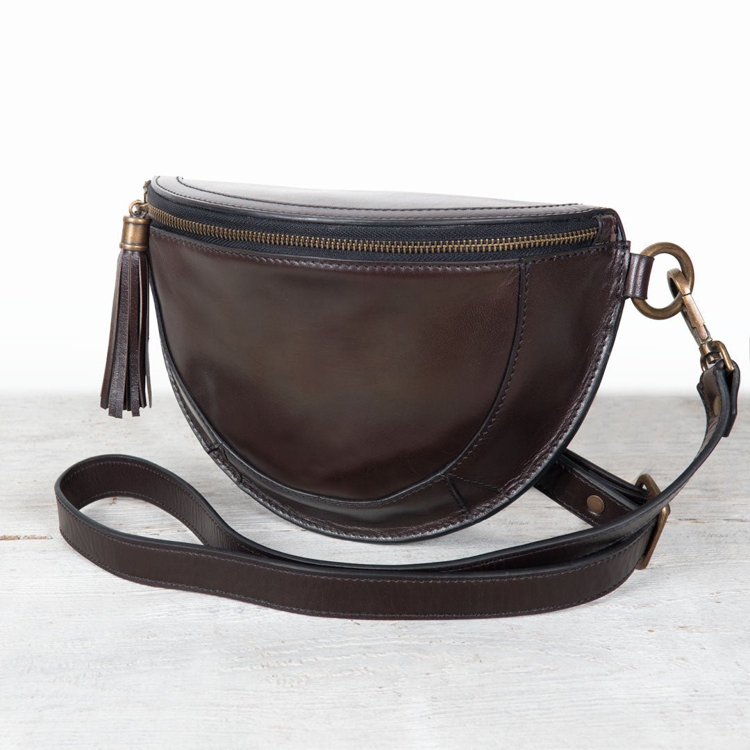 Sonoma Sling Bag in Deep Brown